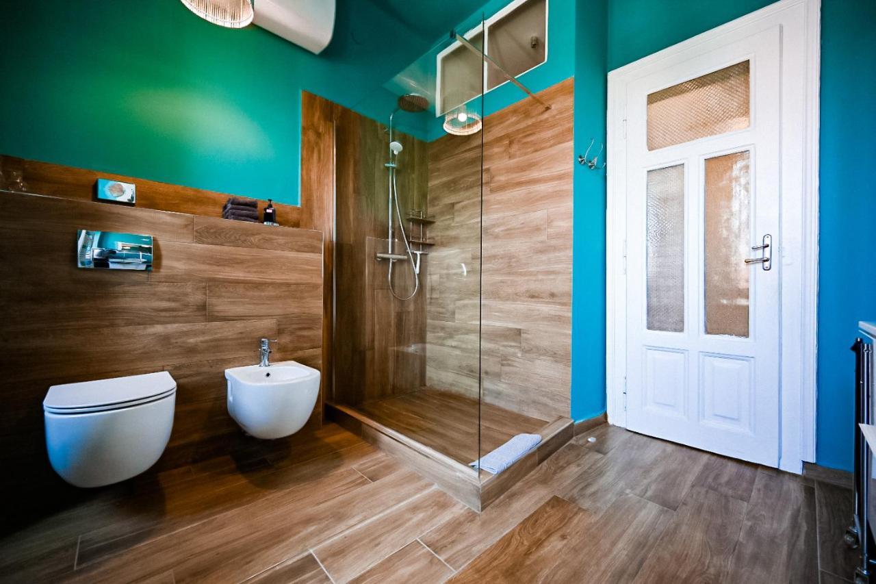 '2R' City Center Holidays And Workstays Rijeka Exteriör bild